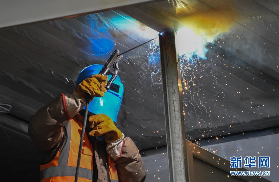 (新華全媒頭條·圖文互動(dòng))(14)“火神”戰(zhàn)瘟神——火神山醫(yī)院10天落成記